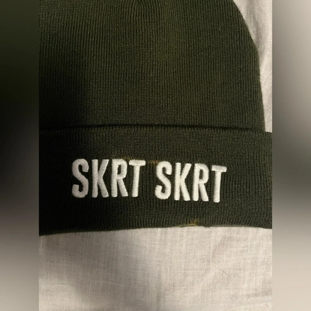 Dark green beanie NWT